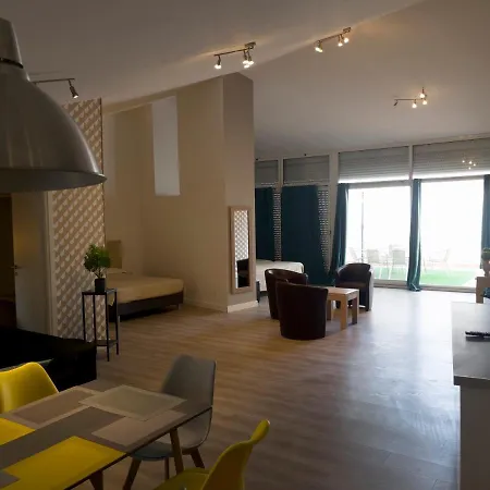Le Grand Moliere 3* Пезенас