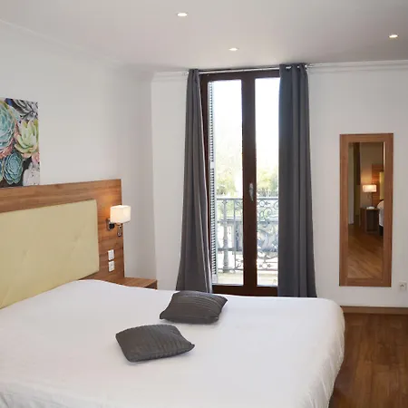 The Originals Boutique, Le Grand Moliere, Ξενοδοχείο Pézenas