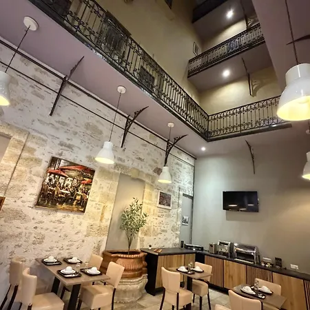 The Originals Boutique, Le Grand Moliere, ホテル 3*