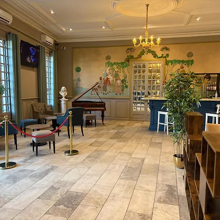 The Originals Boutique, Le Grand Moliere, Ξενοδοχείο Pézenas