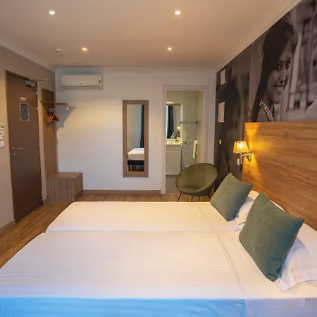 Le Grand Molière 3* Pézenas