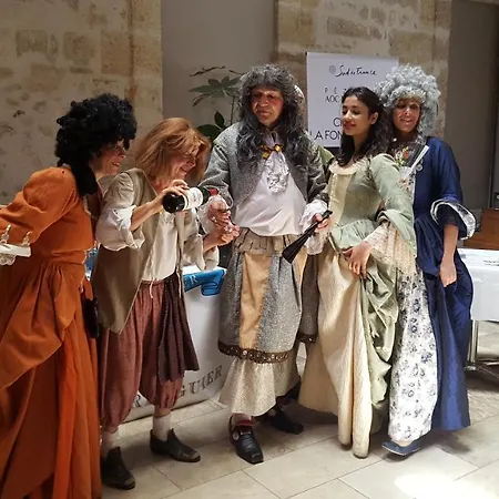 Le Grand Moliere 3* Пезенас