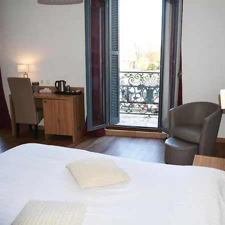 Le Grand Moliere 3* Пезенас