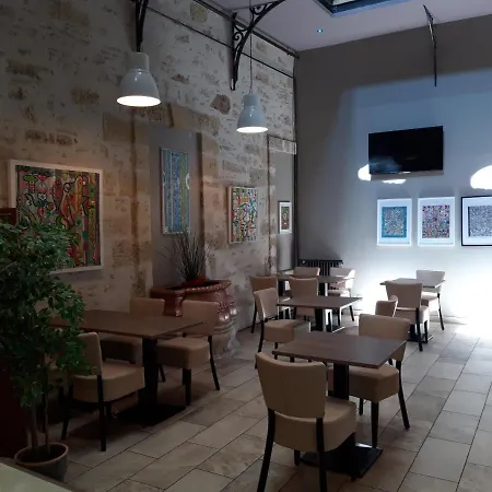 Отель Le Grand Moliere 3*