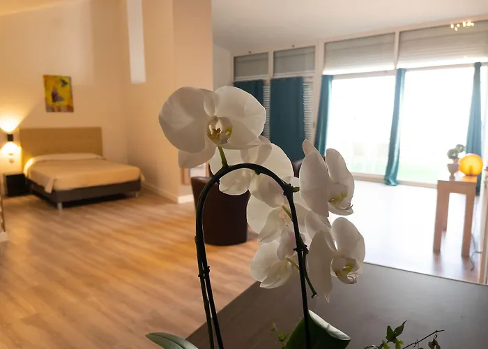 The Originals Boutique, Le Grand Moliere, Hotell Pézenas