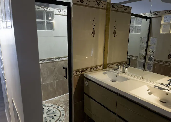 The Originals Boutique, Le Grand Moliere, 3* Pézenas