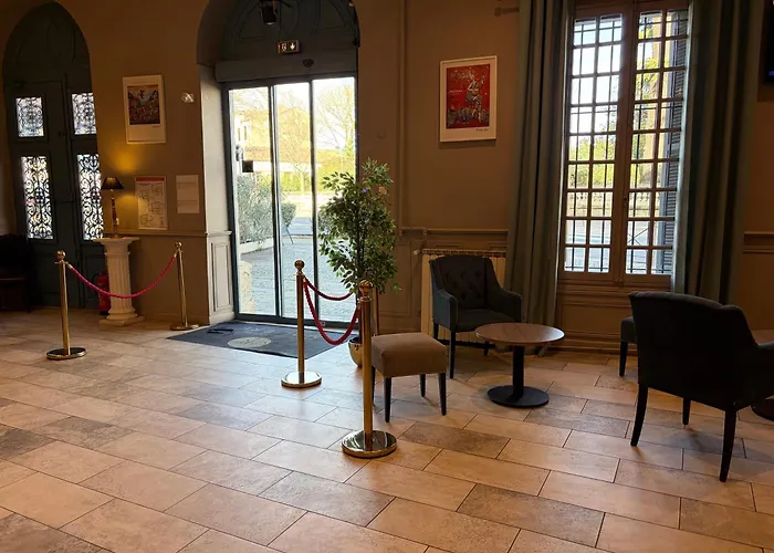 The Originals Boutique, Le Grand Moliere,